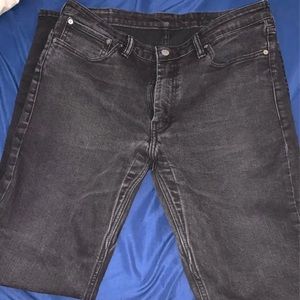 Men’s Black 511 Levis Jeans. 36”